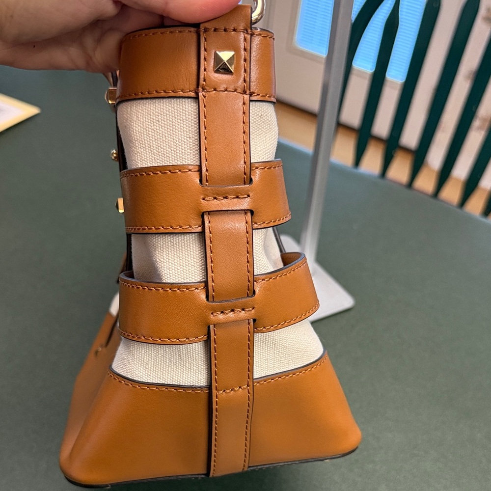 Michael Kors Brown and Cream Striped Tote - Picture 8 of 12